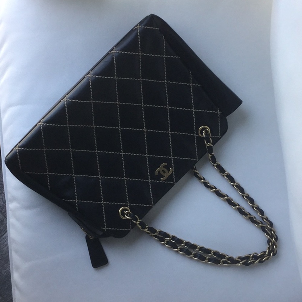 Chanel purse
